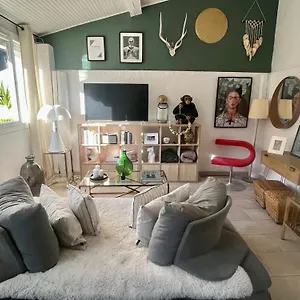  Hébergement de vacances Maison 15min A Pied Du Village De Paul De Vence